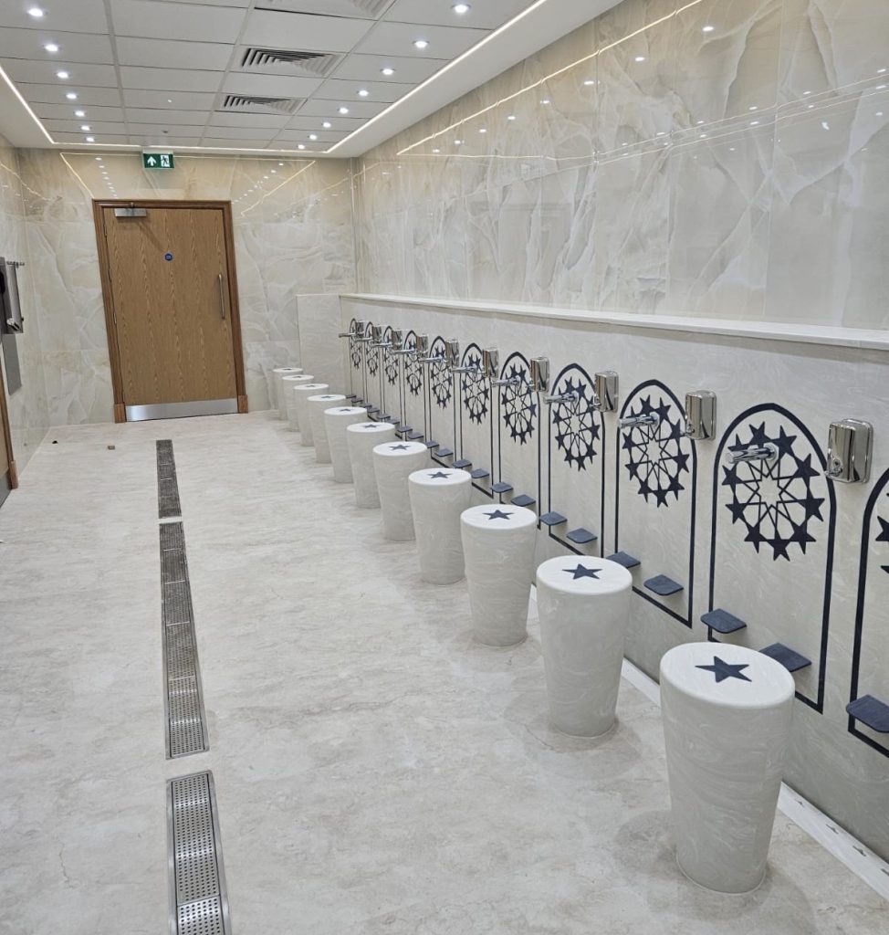 Male Ablution room complete. Using Corian Solid Surface in Nimbus Prima and Evening Prima.