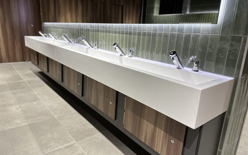solid-surface-washtrough-corian-glacier-white